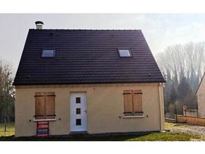 Location maison  m² T-4 à Chevincourt  840 €