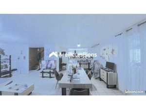 Pavillon 7 pièces 151 m²