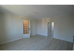 Location appartement  m² T-3 à Périgueux  550 €