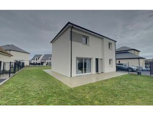 Maison Bellengreville m² T-5 à vendre  296 800 €