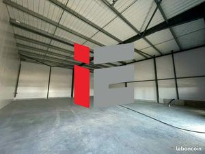 Local d'activité 300 m²