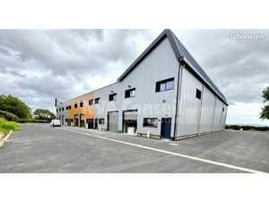 Local 166 m² Hérouville-en-Vexin