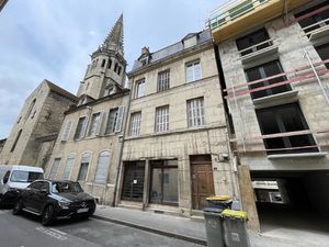 Dijon centre-ville type 1 sur cour à vendre