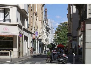 PARIS XVI  place de parking 13 m2