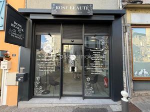 Local commercial de 25 03 m² à Rumilly