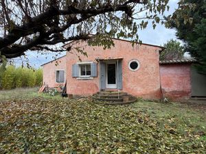 MAISON TRADITIONNELLE À FORT POTENTIEL – CABRIÈRES-D’AVIGNON – TERRAIN 2 900 m²