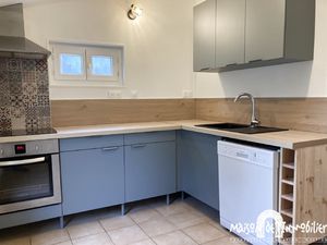 A louer à COGNAC - Maison de ville - 3 pièces - 59m2