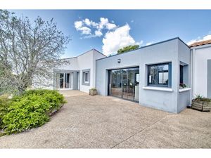 Maison à vendre 5 pièces LA JARNE (17)