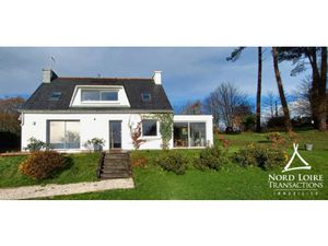 AU CALME DE SON HAMEAU DE CAMPAGNE  A DIX MINUTES DE QUIMPER