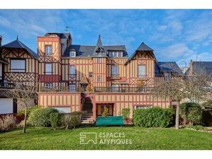 Duplex avec terrasse et parking dans résidence à deux pas de la mer