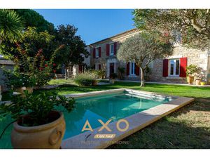 Vente maison de caractère Generac  290m² 10 pièces 1 060 000€ Gard