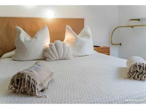 Duplex meublé parking sécurisé – Location