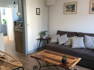 Petite maison meublée avec jardin