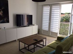 Loue meublé T4 à l'année