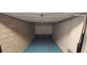 A louer Box de 15 m² en sous-sol