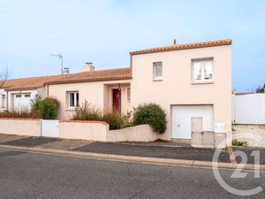 Maison à vendre - 4 pièces - 104 74 m2 - Chateau D Olonne - 85 - PAYS-DE-LOIRE