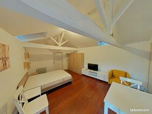 Studio 1 pièce 30 m²