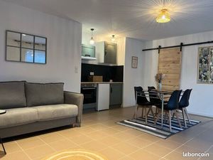 Studio neuf avec parking et jardin au calme libre immédiatement