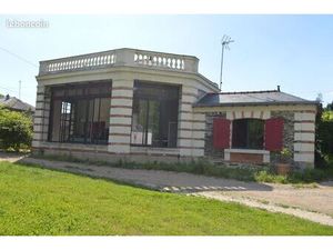 Maisonnette dans un parc privé d'1 ha