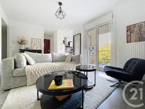 Appartement F3 à louer - 3 pièces - 57 01 m2 - Compiegne - 60 - PICARDIE