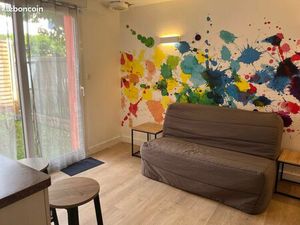 Studio meublé à louer