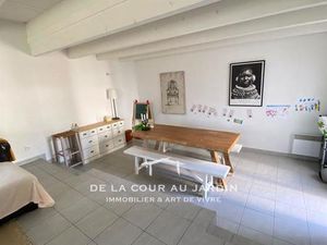 Maison de village en coeur de Bourg