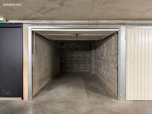 Achat : Parking (69100)