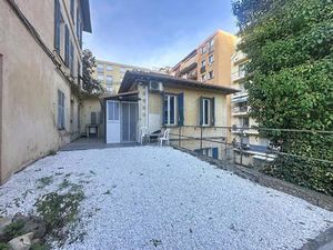 Appartement T3 Dernier Étage – Jardin – Parking avec Borne Électrique – Cave – Aucun Trava