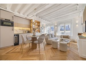 Superbe pied à terre à Paris 1er !