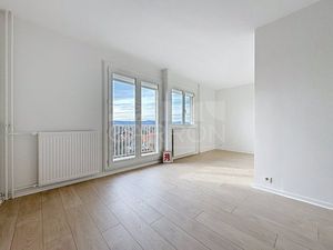 RILLIEUX LA PAPE - POLYCLINIQUE T3 58m² + BALCON + PARKING 177500€