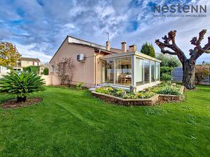 Maison Lunel 4 pièces 84m2 avec dépendances et jardin