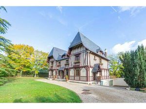 Maison Normande Familiale à Maisons-Laffitte