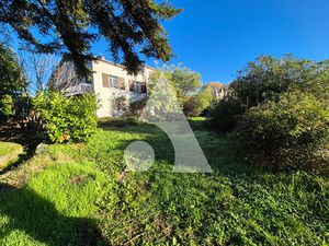 Maison Aubenas 5 pièce(s) 202 m2