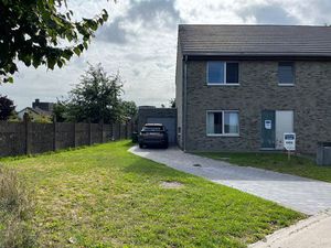 Gezellige  zeer gunstig gelegen woning