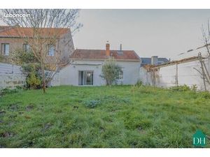 Propriété 3 pièces 65 m²