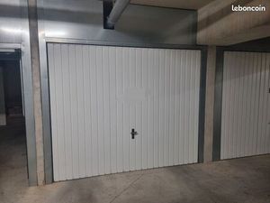 Location box/garage Meyreuil