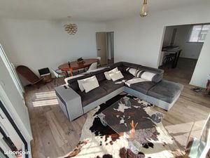 A louer appartement totalement rénové Bastia 78 m²