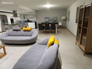 Superbe maison meublée moderne – 4 chambres  suite parentale  sous-sol complet