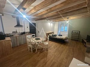 Studio 1 pièce 29 m²