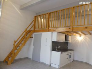 Appartement . 1 pièce + mezzanine . 38m2