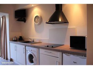 A louer à l'année studio