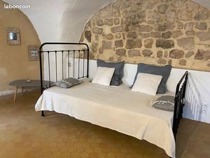 Appartement 1 chambre au coeur de La Garde Adhemar