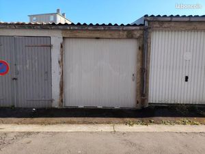 Garage 12 m2  rue Hoche Brest