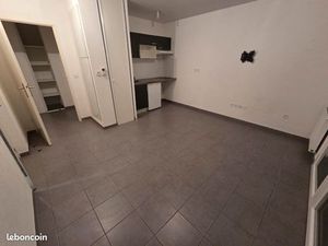 Location Studio 24 m² + balcon à Royan