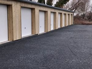 GARAGE-BOX LA RIVIERE ST SAUVEUR prés d'HONFLEUR