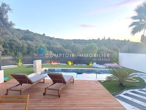 Maison 5pièce(s) 4chambre(s) 135 m² Le Pouget (34230)