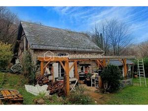 Maison de 85 m² à Lourdios-Ichere