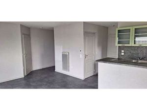 Location Appartement 3 pièces à Coutances (50200) : à louer 3 pièces / 71m² Coutances