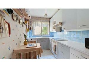 Découvrez ce 4 pièces lumineux de 91 m² avec balcons  un agencement ultra fonctionnel et u