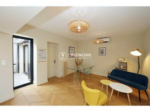 Bureau 67m² avec patio